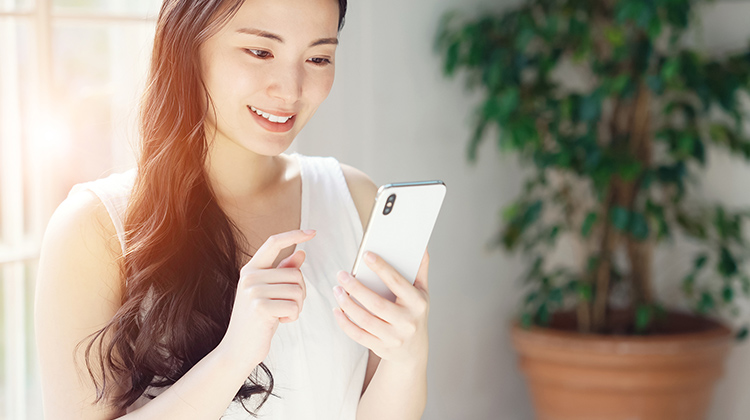 スムーズな診療に繋げる24時間WEB・LINEから診療予約可能